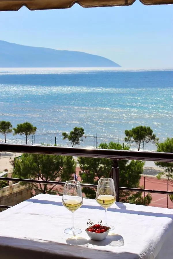 Soleil - Sea View Studio With Balcony Vlorë 0*,